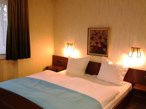 S&L Hotel نيوس المظهر الخارجي الصورة
